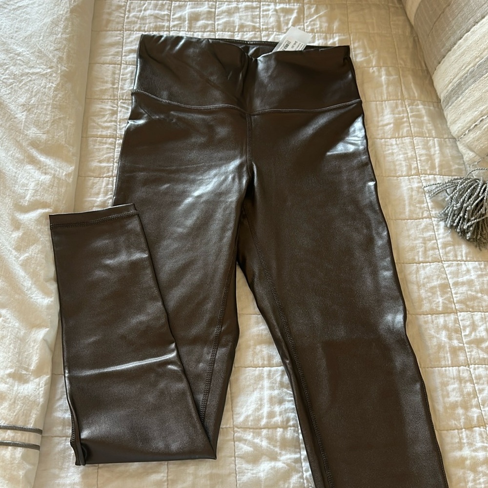 Mono B Espresso Faux Leather Leggings Small